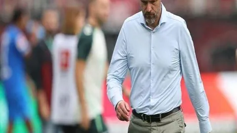 韩国U队主教练赞叹：中国足球投资盛，让人羡慕。