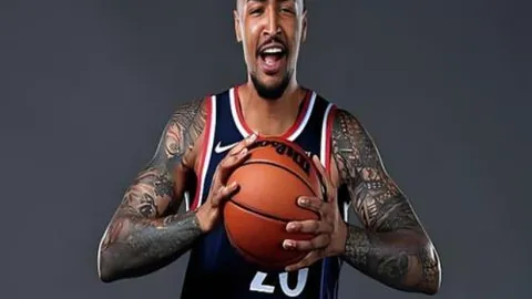 “湖人VS勇士，NBA季后赛首轮焦点战即将开启”